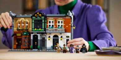 Lego представила свой первый набор по «Шерлоку Холмсу» со знаменитой квартирой на Бейкер-стрит
